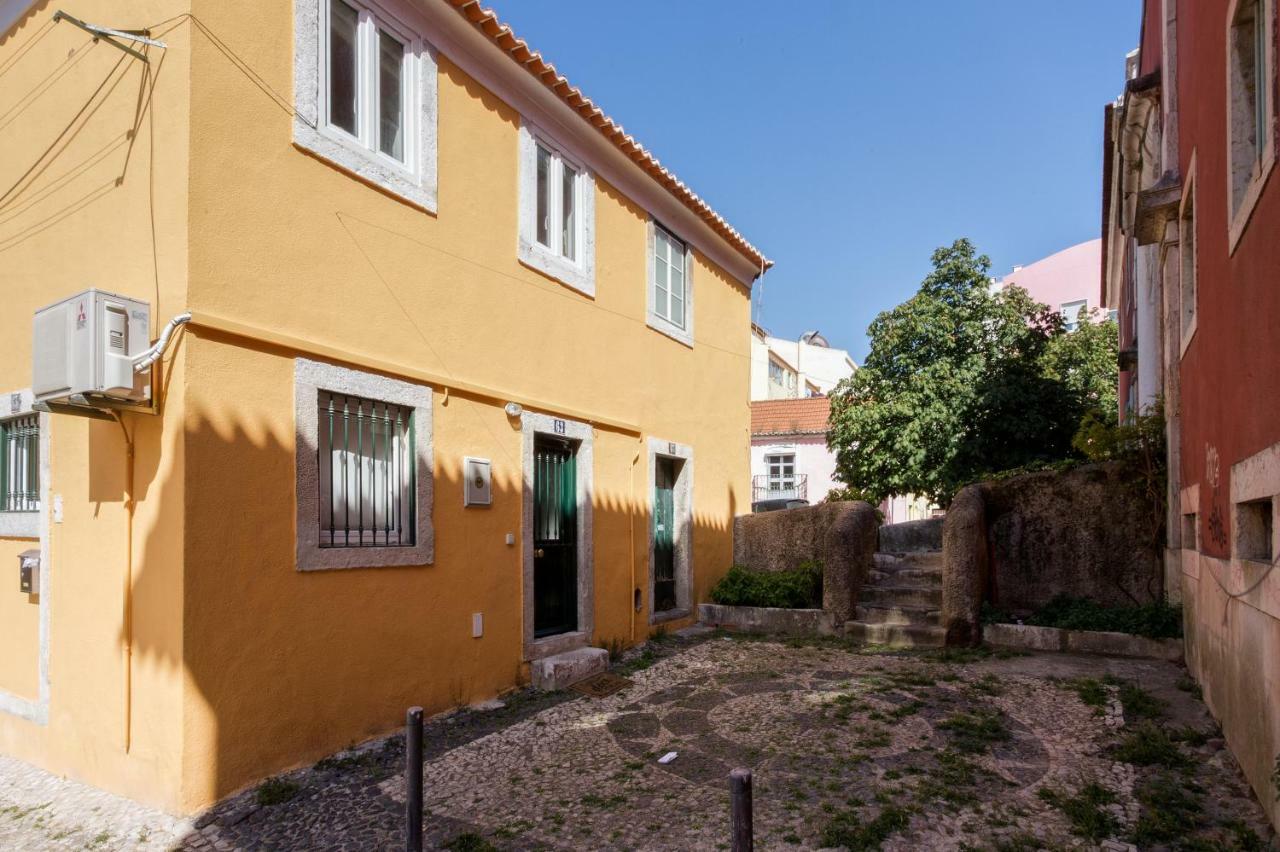 Ferienwohnung Typical And Brand New T.M. Flat Lissabon Exterior foto